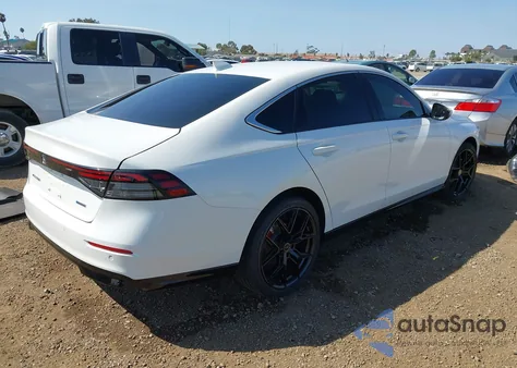 2024 Honda Accord Hybrid Ex-L from USA, damaged, VIN 1HGCY2F69RA070702